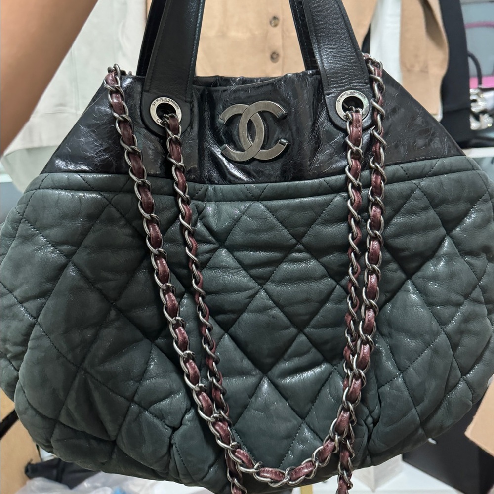 Chanel totes 👜
